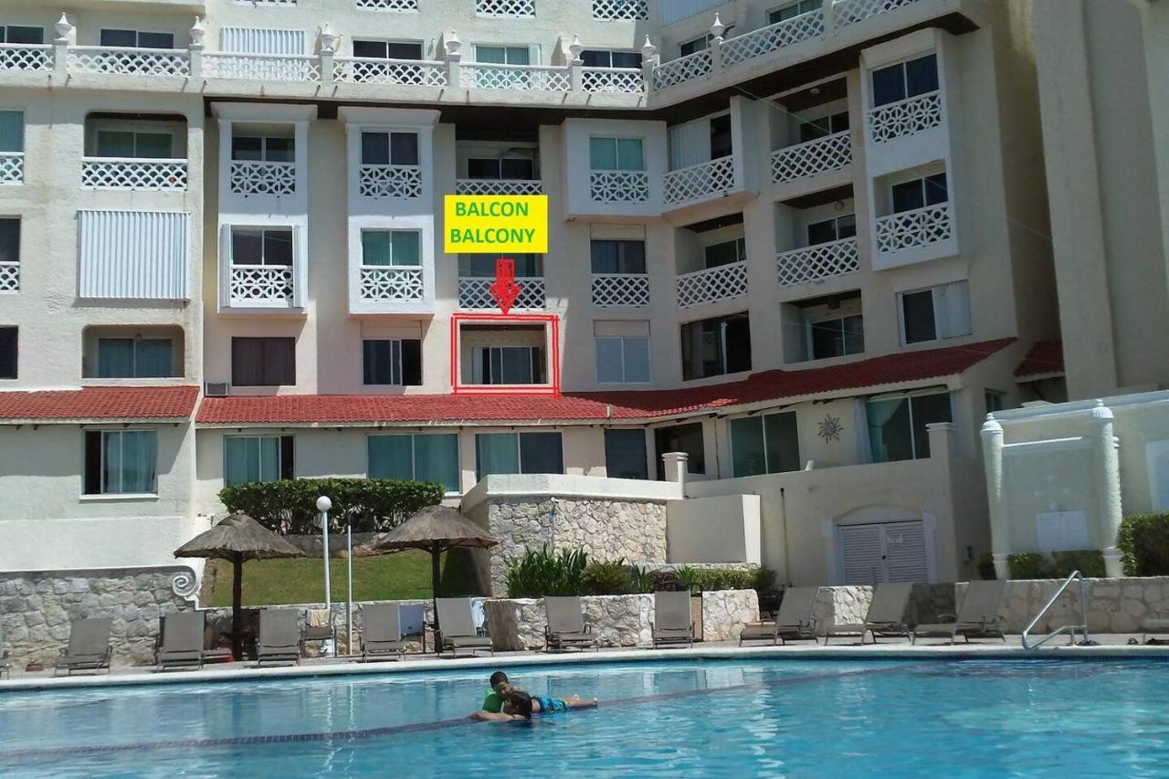 Ocean Front Suite, Balcony, Kitchen. Cancun Luaran gambar